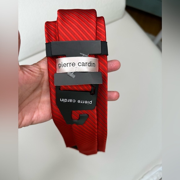 Pierre Cardin Men red Tie - Picture 3 of 5